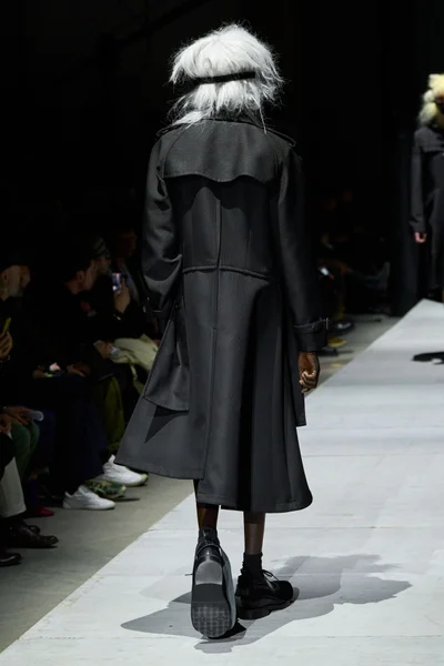 Look 42